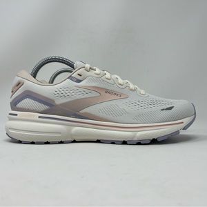 Brooks Womens Ghost 15 Running Shoes Sneakers White Pink 1203801B199 Size 9.5